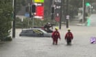 Residents warned to head for high ground as flood waters rise in wake of ex-Tropical Cyclone Alfred